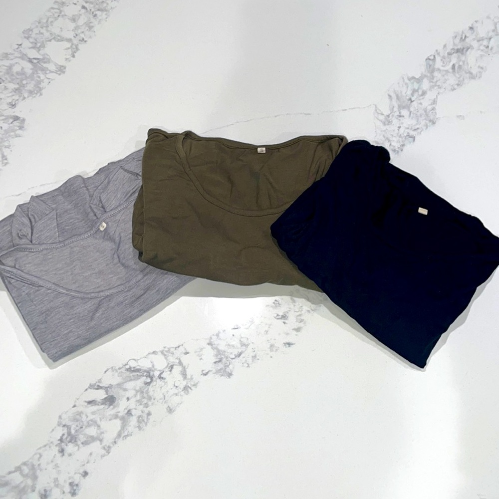 Maternity top bundle